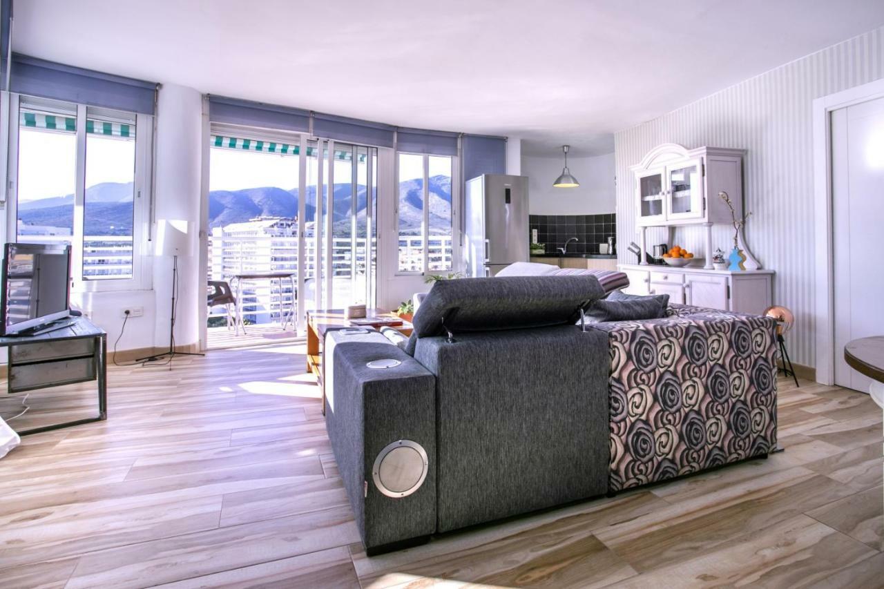 Apartamento Loft Pleno Centro, Vistas Fantasticas Торемолинос Екстериор снимка