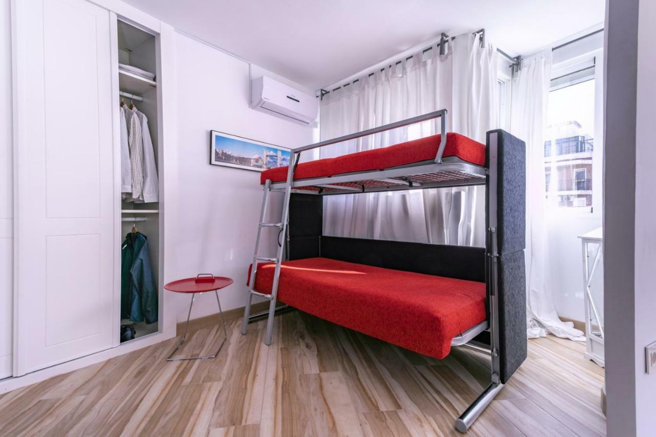 Apartamento Loft Pleno Centro, Vistas Fantasticas Торемолинос Екстериор снимка