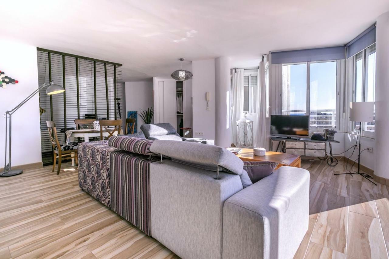 Apartamento Loft Pleno Centro, Vistas Fantasticas Торемолинос Екстериор снимка